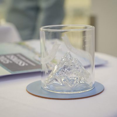 Glas
